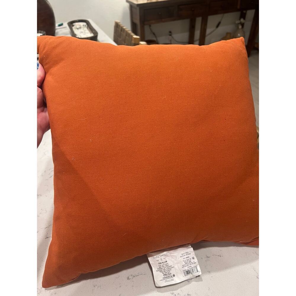 NWT Halloween Decorative Pillow 18x18 - Picture 2 of 3